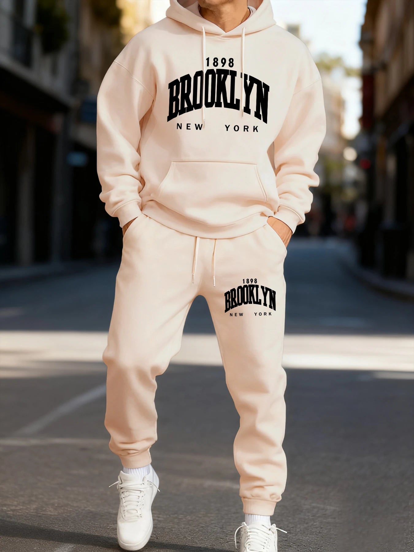Autumn and winter men's set_ Fashionable fitness jogging pullover, hooded sweatshirt, sweatshirt and casual pants two-piece set